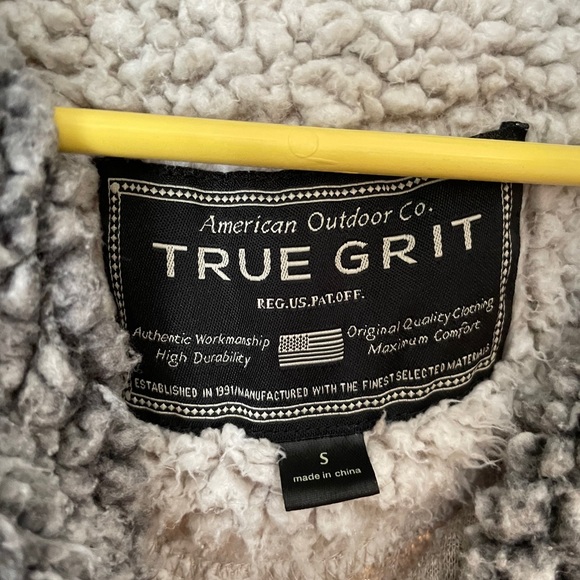True Grit Sherpa size small - Picture 3 of 4